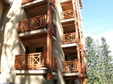Barierki drewniane. Realizacja w apartamentowcu pod Szrenicą. Zdjęcie nr: 24