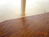 Podłogi drewniane w Salonie Toyoty. Realizacja w Gorzowie Wlkp. Zdjęcie nr: 10
