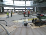 Realizacja parkietów w Cuprum Arena w Lubinie. Zdjęcie nr: 158