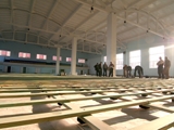 Realizacja parkietów w sali gimnastycznej w Winnicy na Ukrainie. Zdjęcie nr: 34