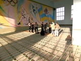 Realizacja parkietów w sali gimnastycznej w Winnicy na Ukrainie. Zdjęcie nr: 41
