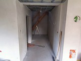 Realizacja podłogi drewnianej w mieszkaniu prywatnym w Zbąszynku. Zdjęcie nr: 2
