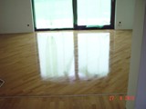 Realizacja podłogi drewnianej w mieszkaniu prywatnym w Zielonej Górze. Zdjęcie nr: 1