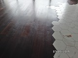 Podłoga drewniana - Dąb wędzony - heksagon. Realizacja w Zielonej Górze. Zdjęcie nr: 6