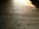 Podłoga drewniana z desek Dąb postarzany. Realizacja w Gorzowie Wlkp. Zdjęcie nr: 26