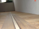 Parkiet drewniany. Realizacja podłogi drewnianej w Skibicach. Zdjęcie nr: 82