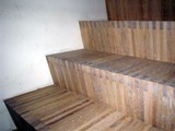 Schody drewniane. Realizacja w mieszkaniu prywatnym. Zdjęcie nr: 1