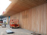 Elewacja drewniana w Ikei. Realizacja w Poznaniu. Zdjęcie nr: 59