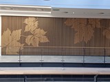 Ściany w drewnie. Realizacja w Focus Mall w Zielonej Górze. Zdjęcie nr: 2